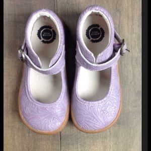 LIVIE & LUCA PURPLE LEATHER FLORAL MARY JANES 10
